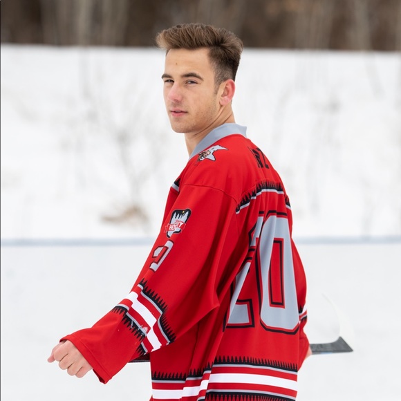 Meet your Posher, Zach - Picture 15 of 16